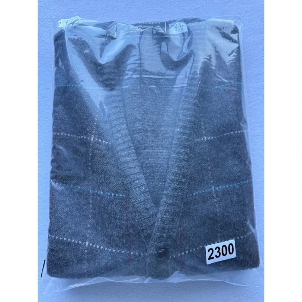VTG Van Heusen Sportwear Vest Men Large Gray Windowpane Button Front Made In USA - Picture 11 of 11